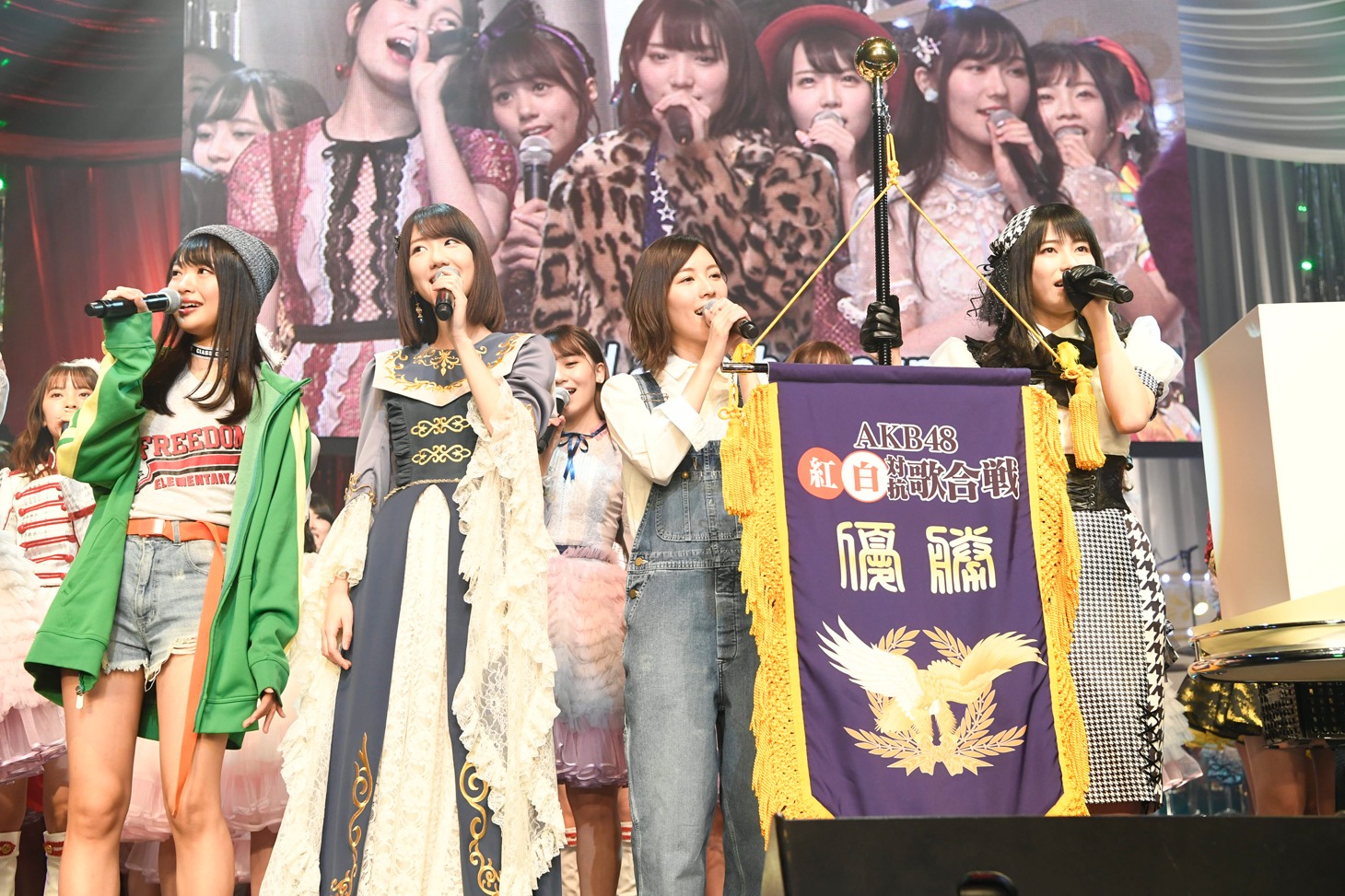 「第7回 AKB48紅白対抗歌合戦」の様子。(c)フジテレビ