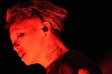 DIR EN GREY「TOUR18 真世界」神奈川・CLUB CITTA'公演の様子。