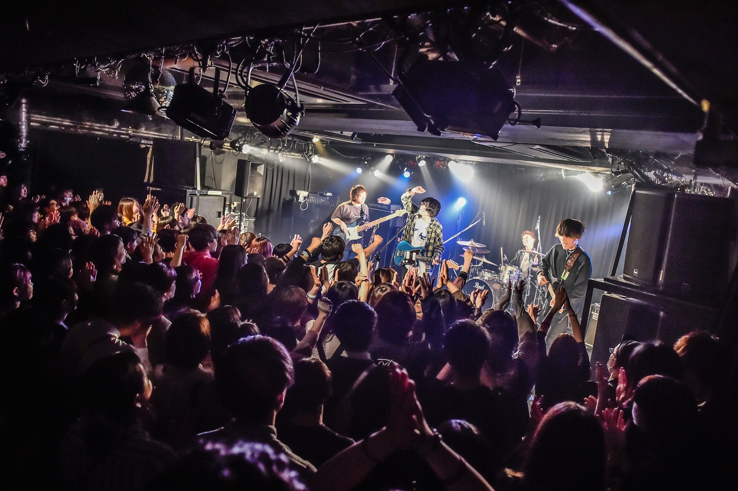 ユアネスのライブの様子。（撮影：高田梓）