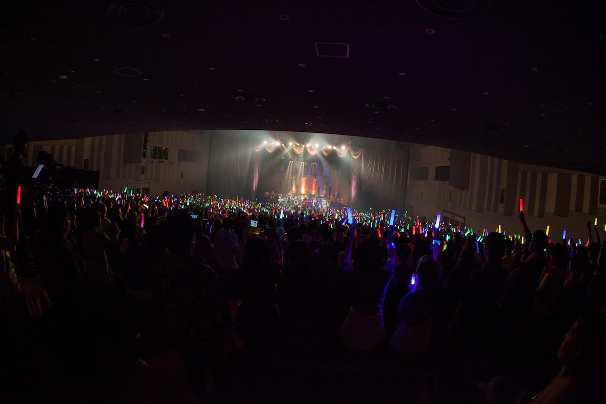 「バンもん！コンサート2018 サブカル大相撲▽ドス恋！ヨイショ！ ～春場所はっけよいのこった～」東京公演の様子。（撮影：勝永裕介）