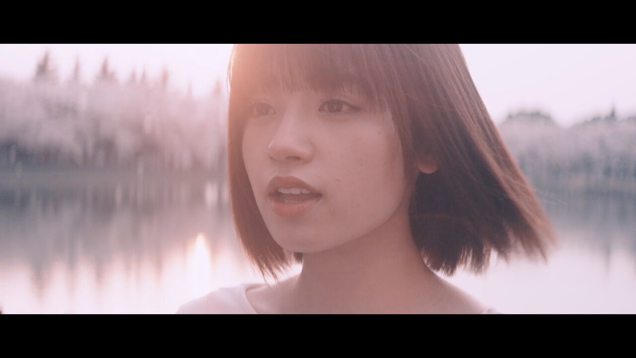 Ms.OOJA「sakura」MVのワンシーン。
