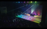ロッカジャポニカ「神様になれるプログラム」ライブ映像のワンシーン。