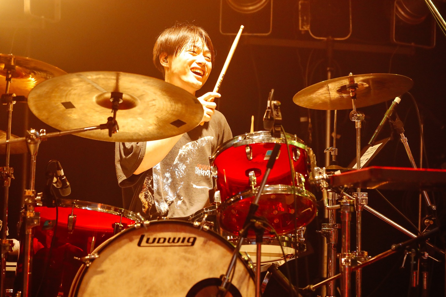 佐藤謙介（Dr / パスピエサポートメンバー）（撮影：上山陽介）