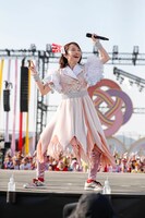 百田夏菜子（Photo by HAJIME KAMIIISAKA+Z）