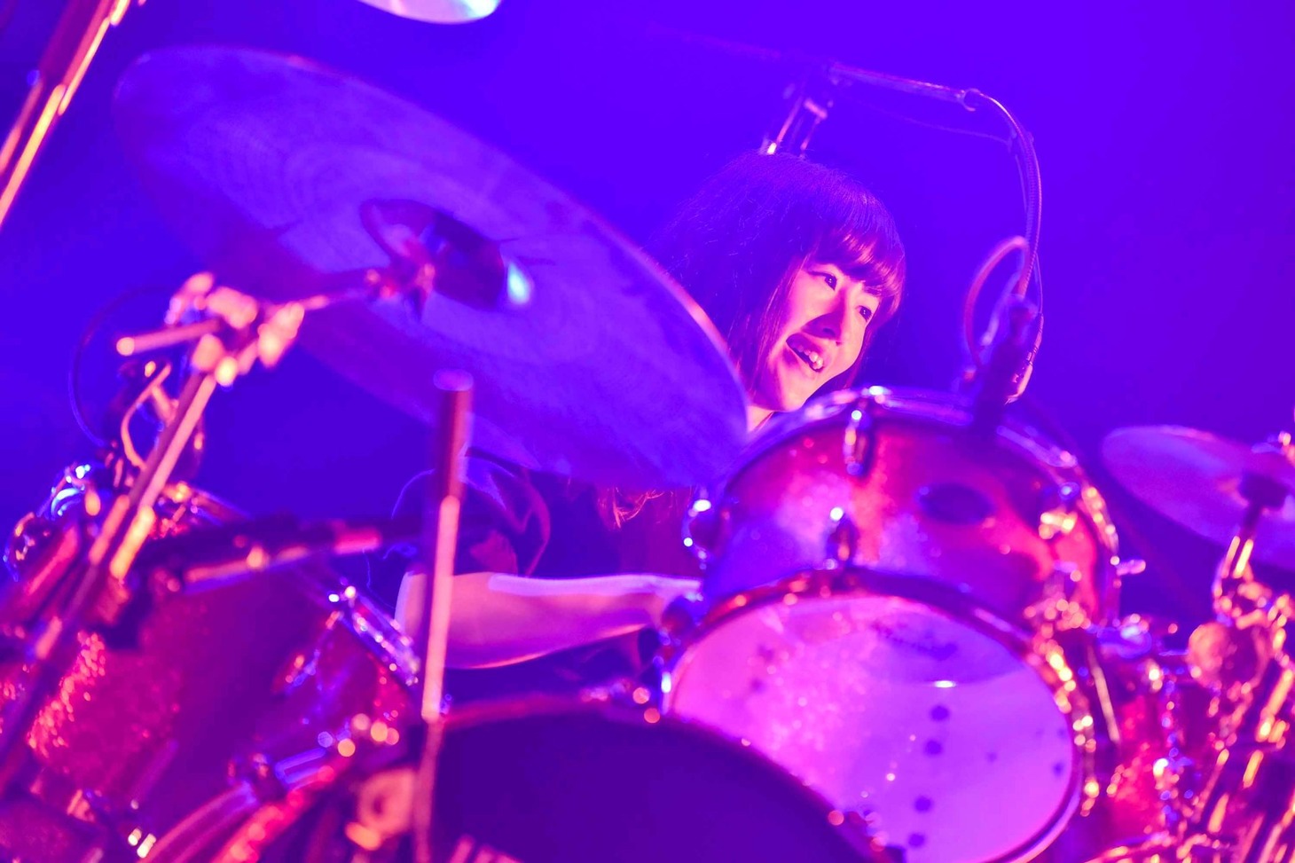 澤村小夜子（Dr）（Photo by AZUSA TAKADA）