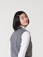 天文部員・宇堂聡美役の小林歌穂。