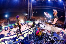 WANIMA「Everybody!! TOUR」千葉・幕張メッセ国際展示場9～11ホール公演の様子。（撮影：瀧本 JON... 行秀）