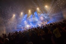 BiSH「BiSH pUBLic imAGE LiMiTEd TOUR」東京・中野サンプラザホール公演の様子。