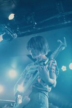 MINT mate box「DOMINO ROUND TOUR Official Photo Book」のワンカット。