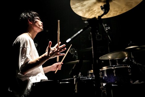 樹下卓弥（Dr / FOMARE）（Photo by Kohei Suzuki）