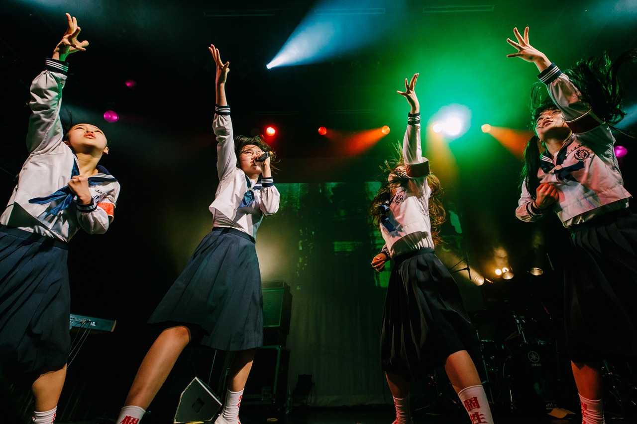 新しい学校のリーダーズ（Photo by Yuji Kaneko）
