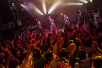 新しい学校のリーダーズ（Photo by junpei kawahata）