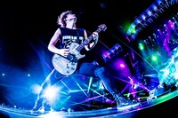 Toru（G）（撮影：浜野カズシ）