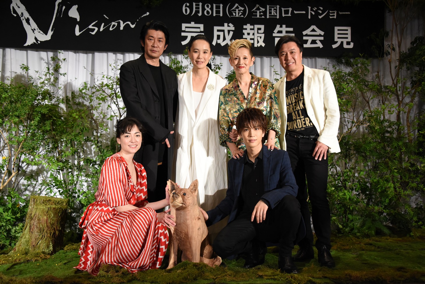 映画「Vision」の完成報告会見の様子。