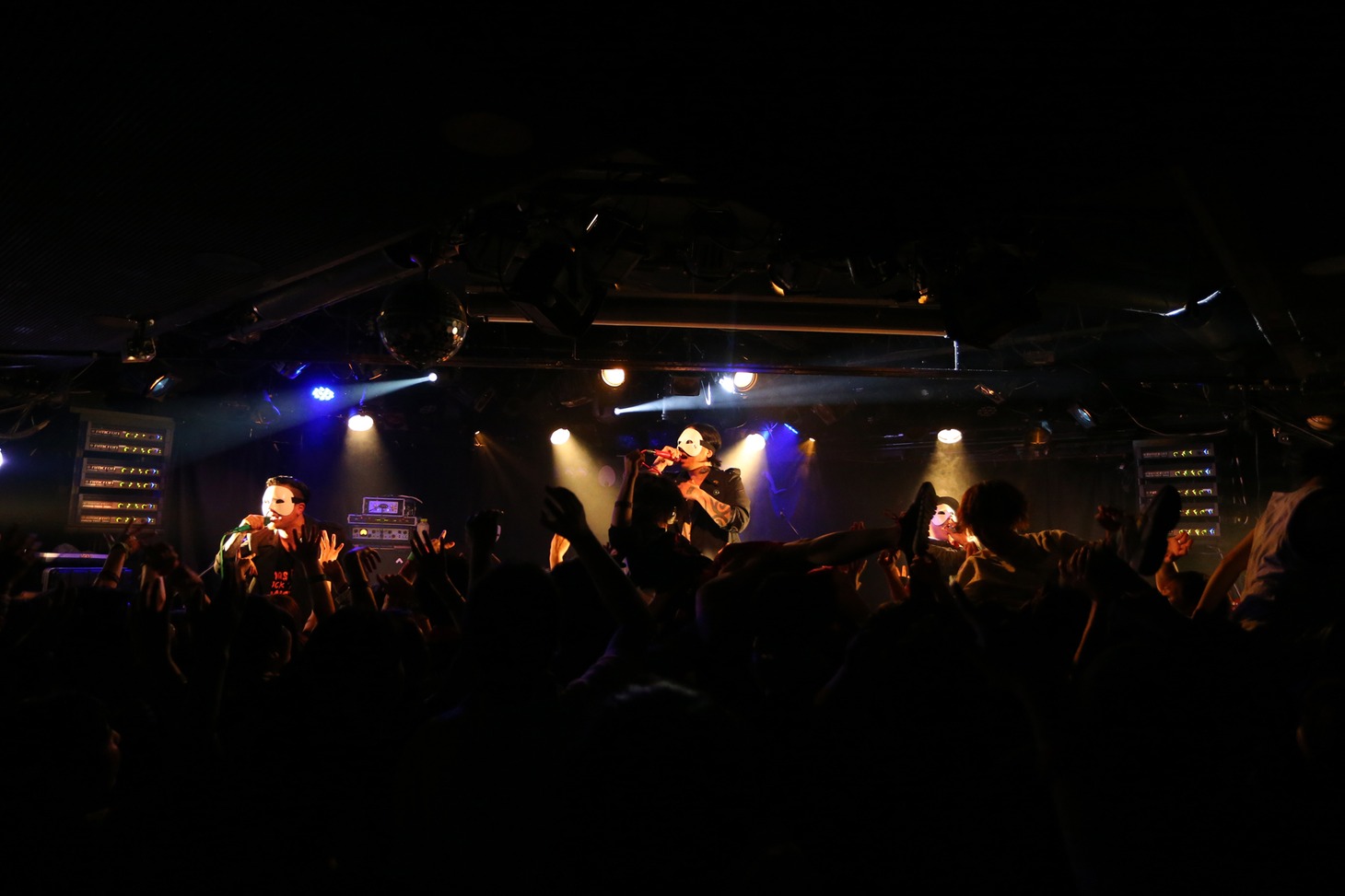 Xmas Eileen「VILLAGE VANGUARD presents Before Christmas 2018」東京・shibuya eggman公演の模様。（Photo by SHINYA TANAKA）