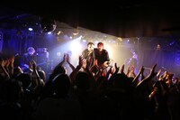 Xmas Eileen「VILLAGE VANGUARD presents Before Christmas 2018」東京・shibuya eggman公演の模様。（Photo by SHINYA TANAKA）