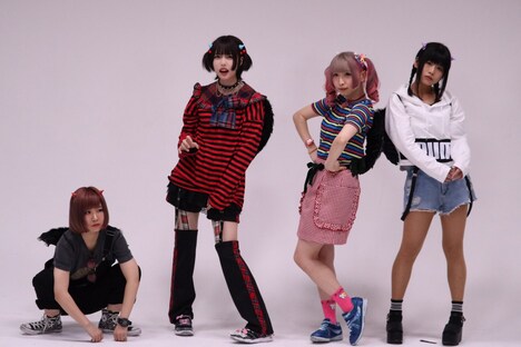 ゆるめるモ!「おこらないで」ミュージックビデオのワンシーン。