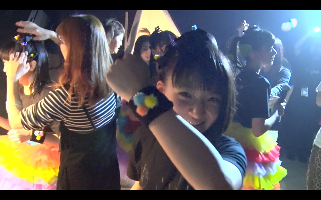 ロッカジャポニカ「Making of "Magical View"」のワンシーン。