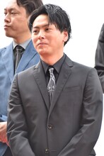 山下健二郎