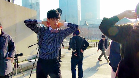 「オトモダチフィルム」ミュージックビデオ撮影時の様子。