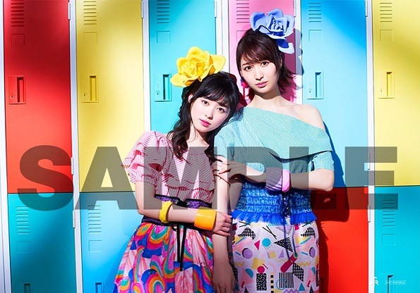 福原遥×戸松遥「It's Show Time!!」アニメイト特典ブロマイド画像