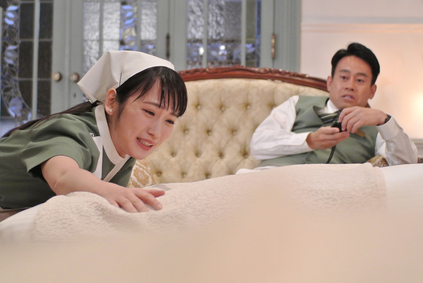 日本テレビ系「崖っぷちホテル！」第3話より。(c)NTV