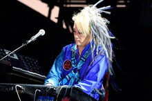 DIE（Key / hide with Spread Beaver）