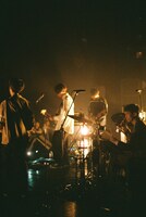 ミツメ「mitsume tour esper 2018」東京・マイナビBLITZ赤坂公演の様子。（撮影：トヤマタクロウ）