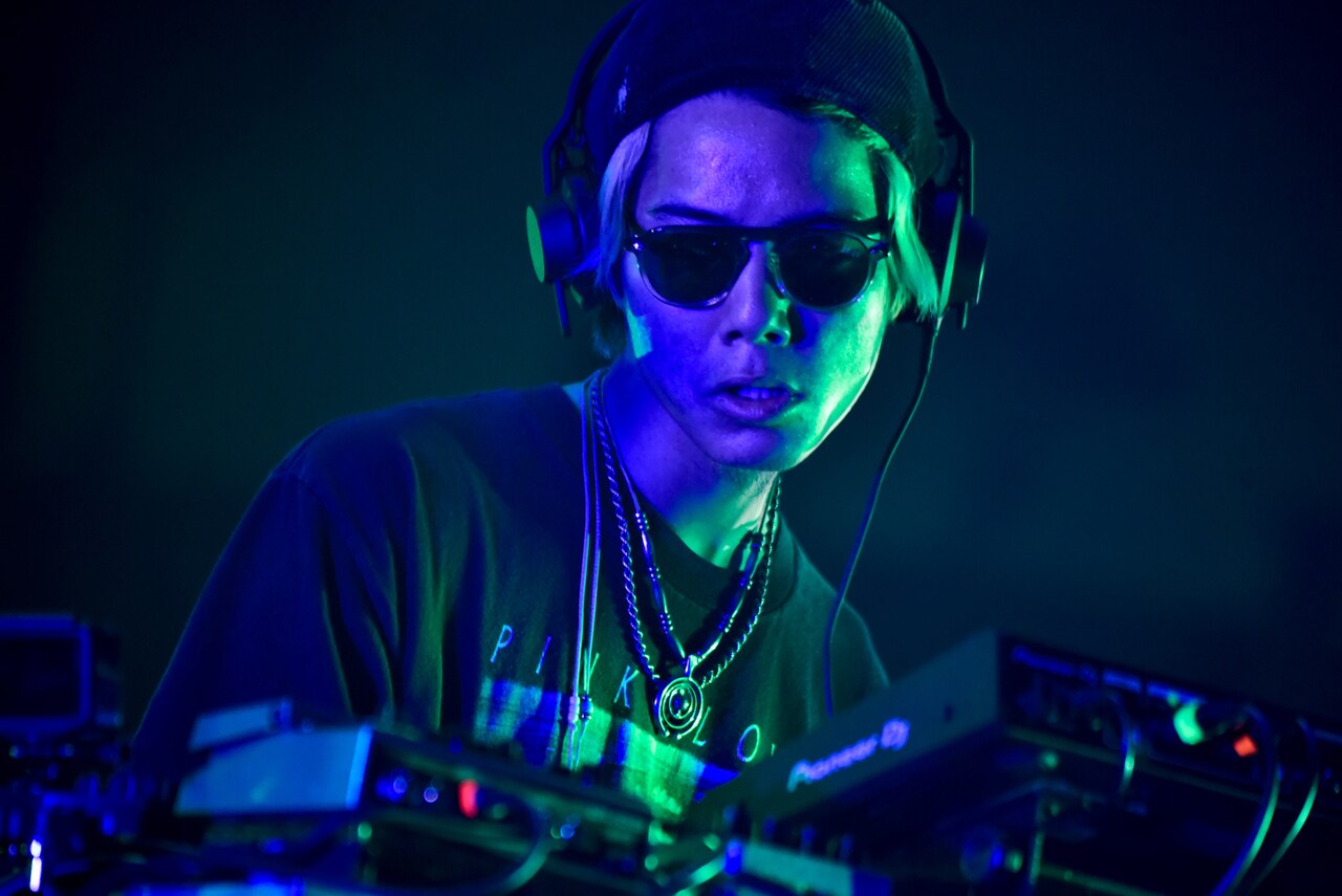 ミュージシャン comame KCEE（DJ）（Photo by Shun Komiyama） - Suchmos、ツアー千秋楽