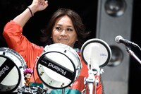 I.N.A.（Computer, Percussion / hide with Spread Beaver）