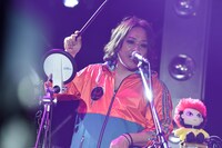 I.N.A.（Computer, Percussion / hide with Spread Beaver）