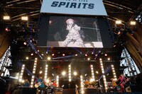 hide with Spread Beaver