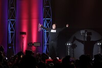 「uP!!!NEXT 岡崎体育～岡崎体育(￥0)～」の様子。（撮影：小境勝巳）