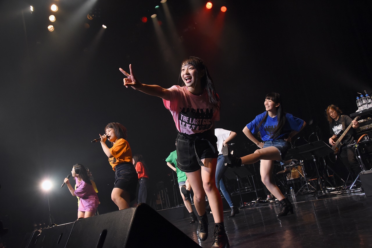 「転校少女歌撃団 5thワンマンライブ ～THE LAST GIGS～」の様子。