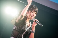 四島早紀（写真提供：FIFTY-FIFTY inc.）