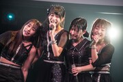 DEAR KISS「DEAREST DREAM」東京・TSUTAYA O-WEST公演の様子。（写真提供：FIFTY-FIFTY inc.）