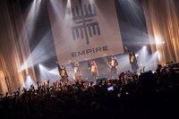 「THE EMPiRE STRiKES START!! WiTH YUiNA EMPiRE」の様子。（撮影：外林健太）