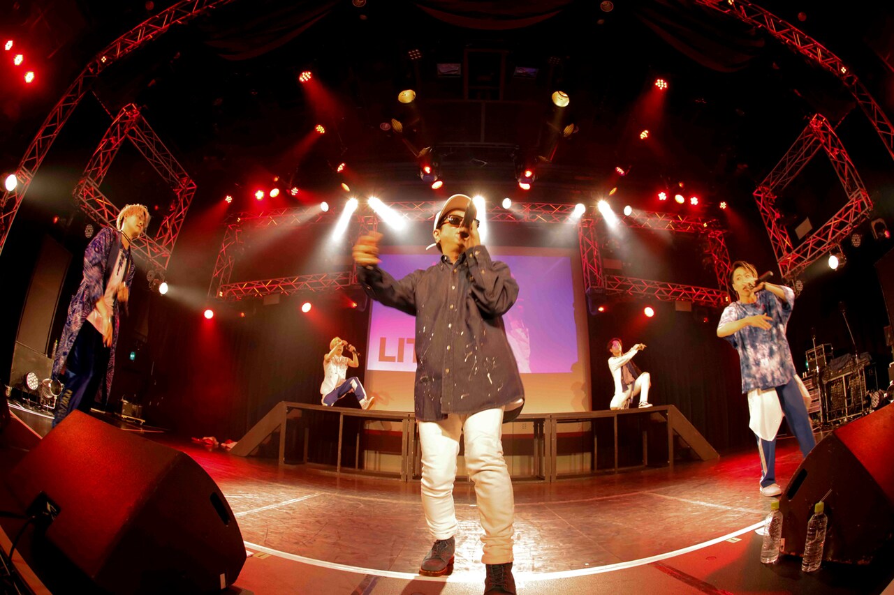 MADKIDとLITTLE。