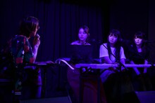 真剣なトーンでコーナー中止を打診する蟹江一平（左端）。