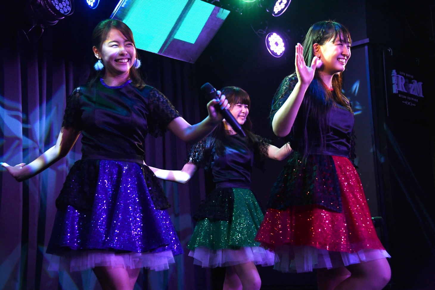 Cupitron「THE LAST LIVE」の様子。