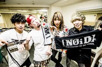 SUPER BEAVER（撮影：青木カズロー）