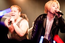 アントーニオ本多と成田大致（THE 夏の魔物）。（撮影：西槙太一）