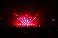 predia「predia tour 2018 "Fabulous"」東京・マイナビBLITZ赤坂公演の様子。（写真提供：日本クラウン）