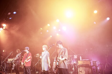 ART-SCHOOL「ART-SCHOOL TOUR 2018『In Colors』」東京・LQUIDROOM公演の様子。（撮影：中野敬久）