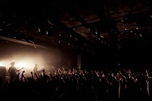 ART-SCHOOL「ART-SCHOOL TOUR 2018『In Colors』」東京・LQUIDROOM公演の様子。（撮影：中野敬久）