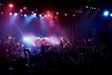 ART-SCHOOL「ART-SCHOOL TOUR 2018『In Colors』」東京・LQUIDROOM公演の様子。（撮影：中野敬久）