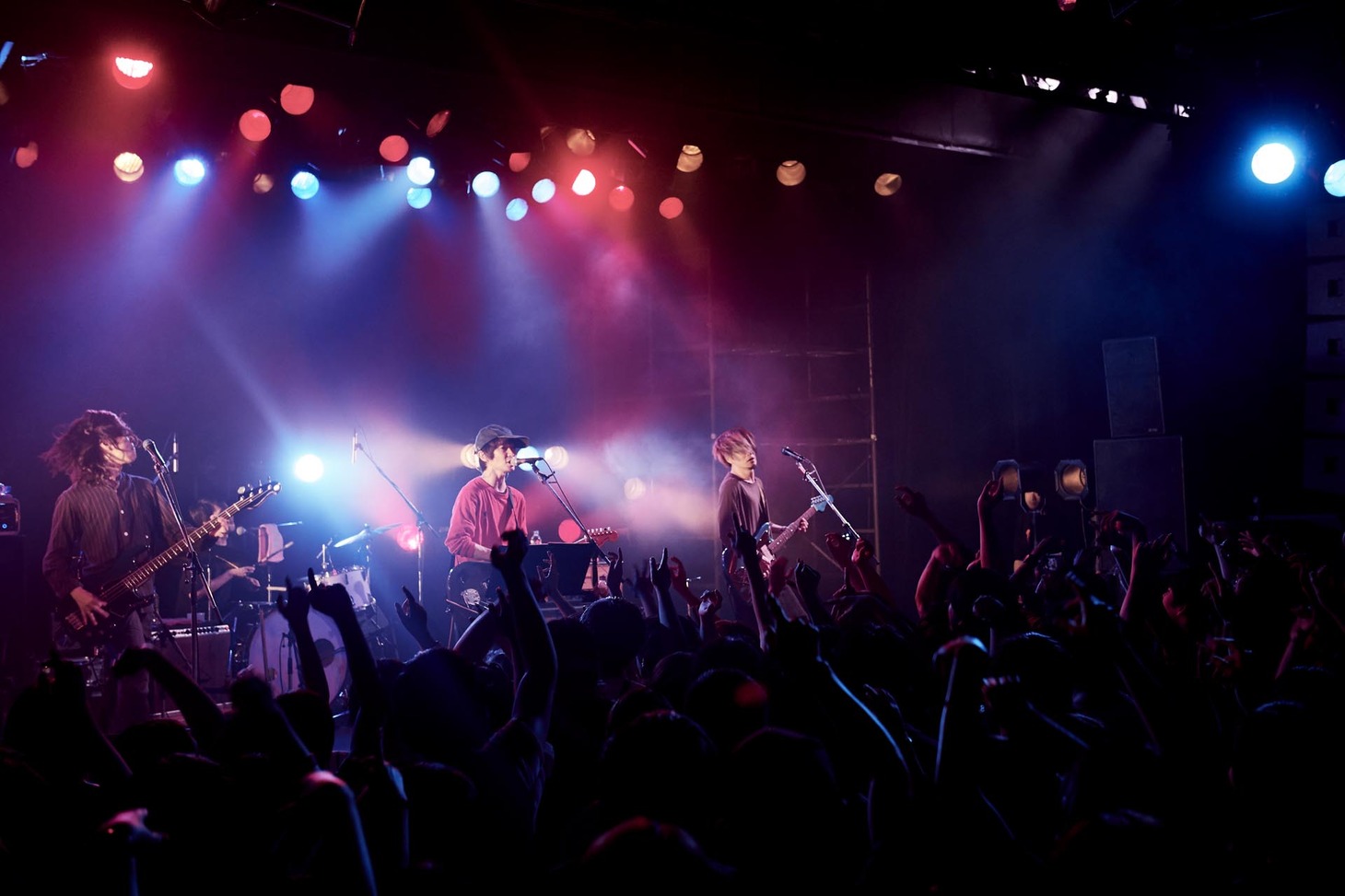ART-SCHOOL「ART-SCHOOL TOUR 2018『In Colors』」東京・LQUIDROOM公演の様子。（撮影：中野敬久）