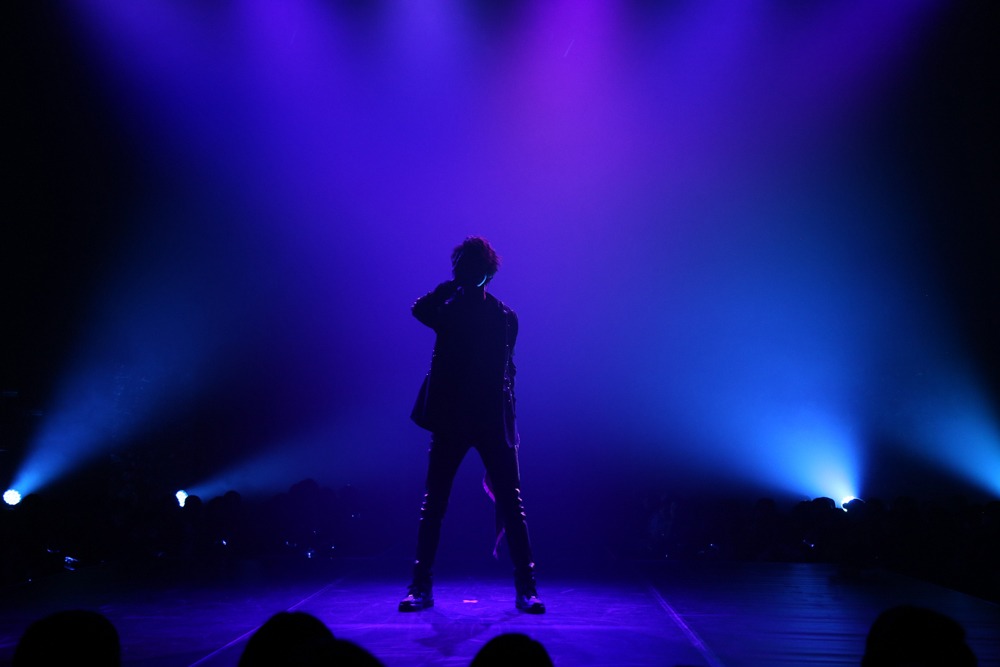 田口淳之介「JUNNOSUKE TAGUCHI LIVE TOUR 2018『DIMENSIONS』」東京・Zepp Tokyo公演の様子。（撮影：冨田実布）