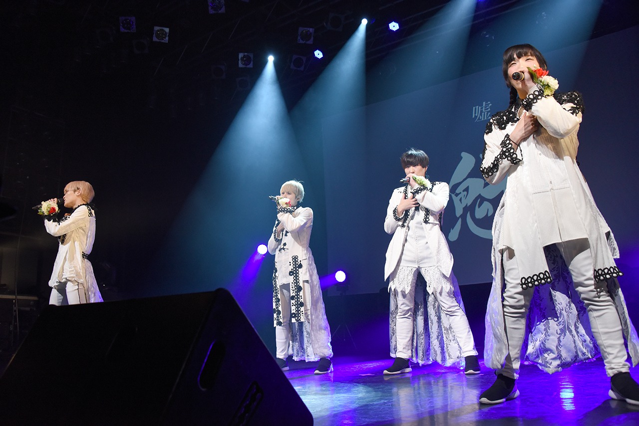 「二丁目の魁カミングアウトの絶対に埋まらないワンマンライブ in Shibuya O-EAST」の様子。