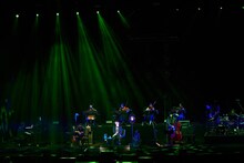 HYDE「HYDE ACOUSTIC CONCERT TOUR 2018 -黒ミサ ASIA-」上海公演の様子。